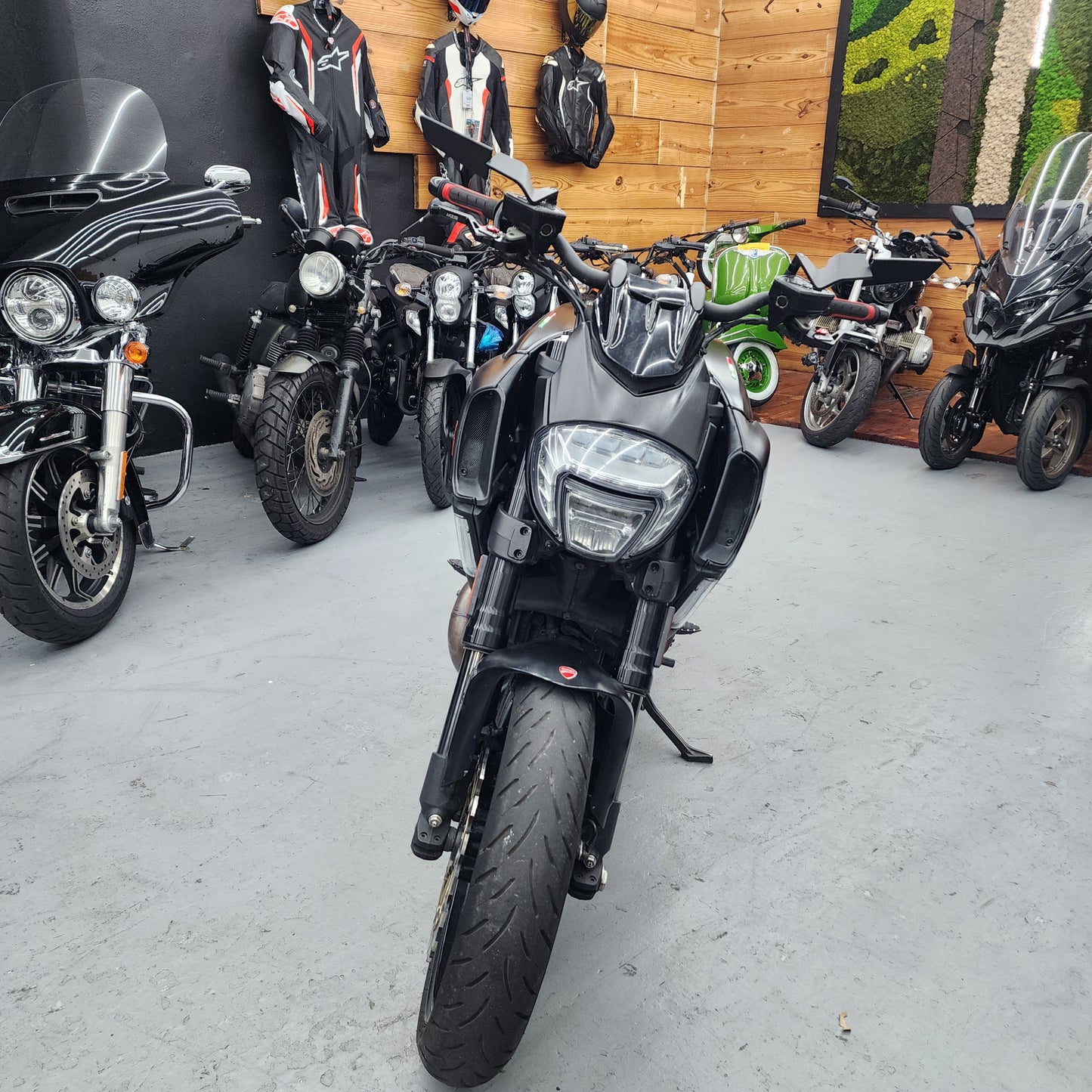 2016 Ducati Diavel